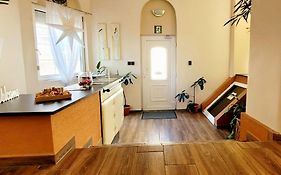 Megyehaz Apartman
